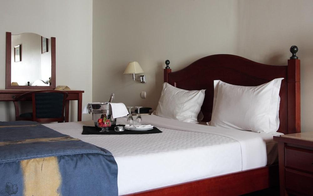 Galeria Suite Hotel Aveiro Kültér fotó