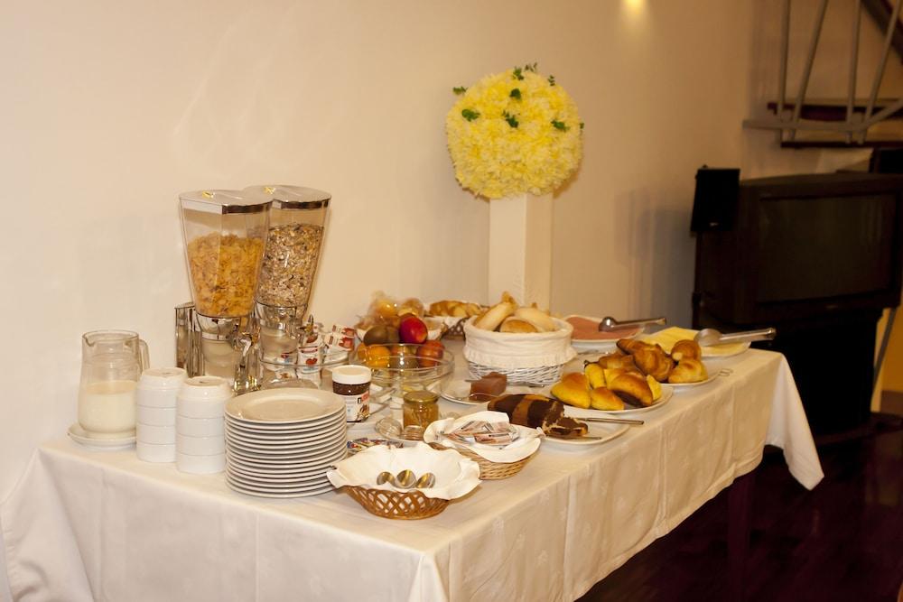 Galeria Suite Hotel Aveiro Kültér fotó