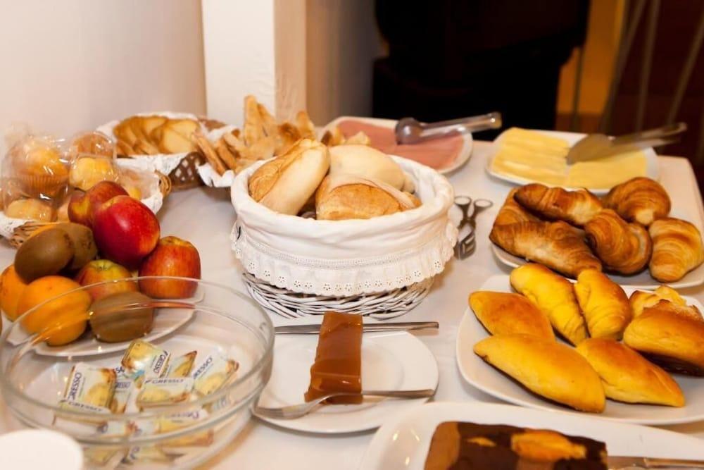 Galeria Suite Hotel Aveiro Kültér fotó