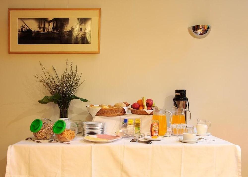 Galeria Suite Hotel Aveiro Kültér fotó